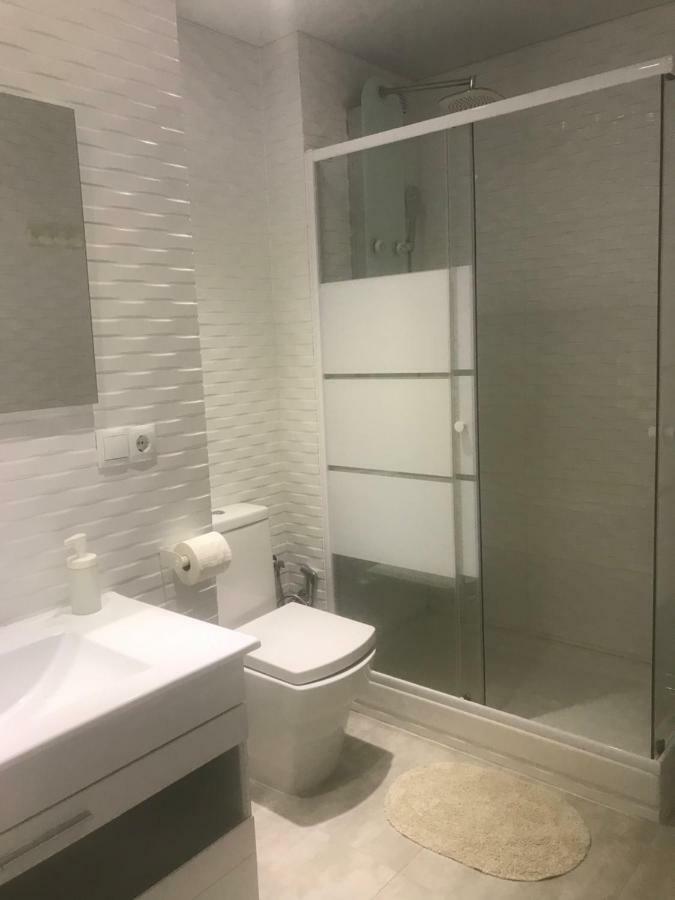 Kamelly Hotell Badalona Eksteriør bilde